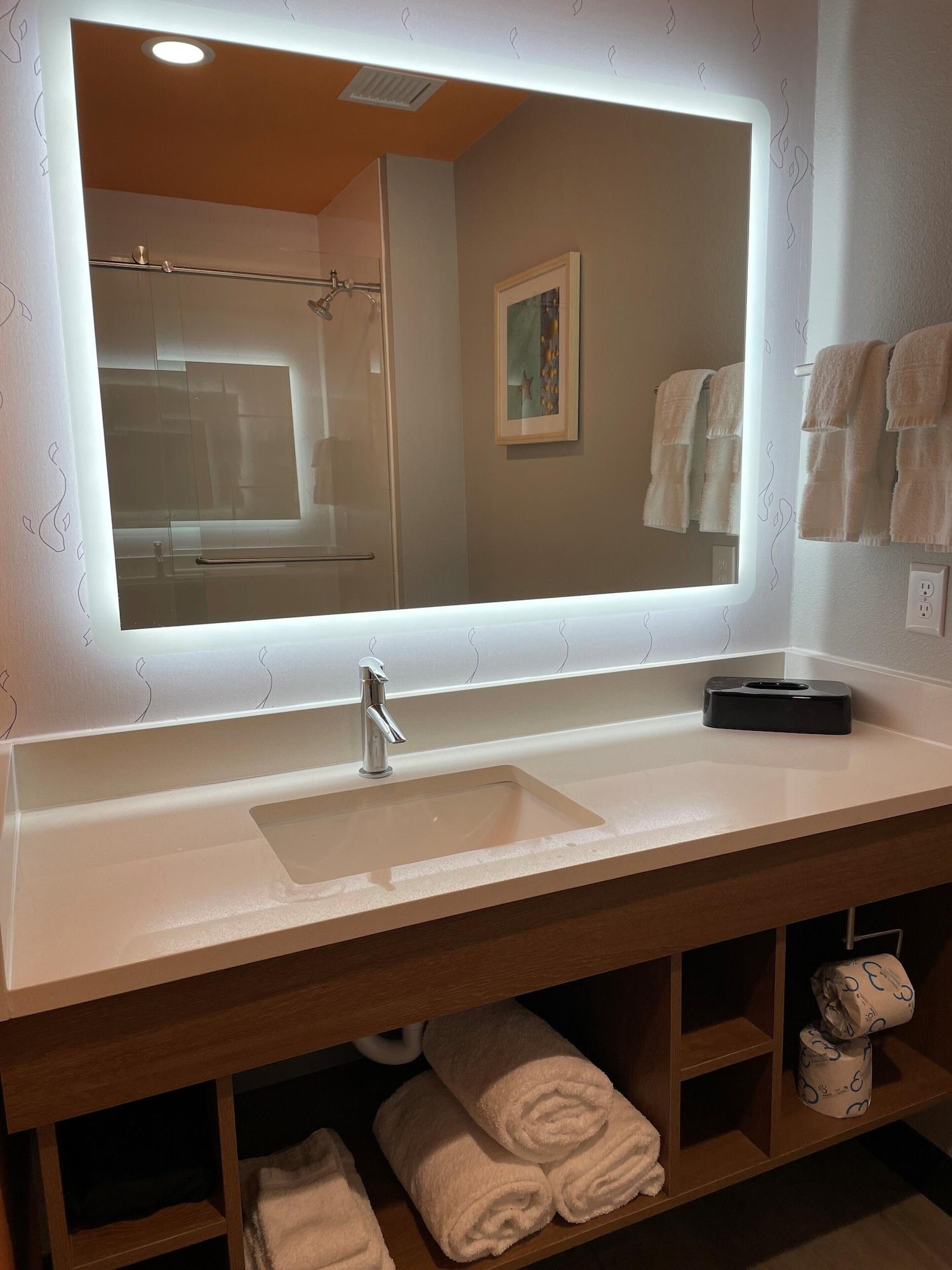 La Quinta Inn & Suites By Wyndham San Antonio Seaworld Lafb المظهر الخارجي الصورة