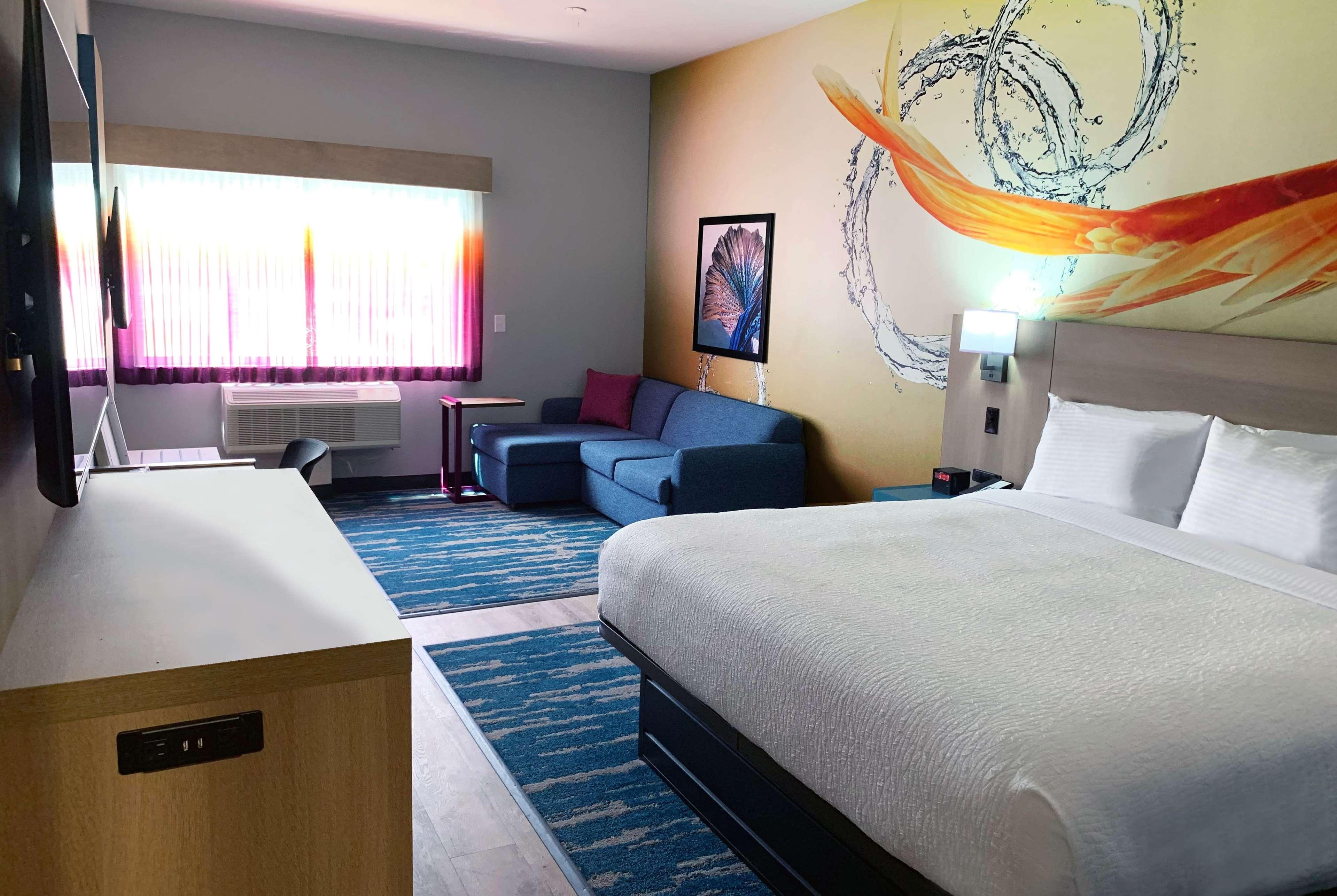 La Quinta Inn & Suites By Wyndham San Antonio Seaworld Lafb المظهر الخارجي الصورة