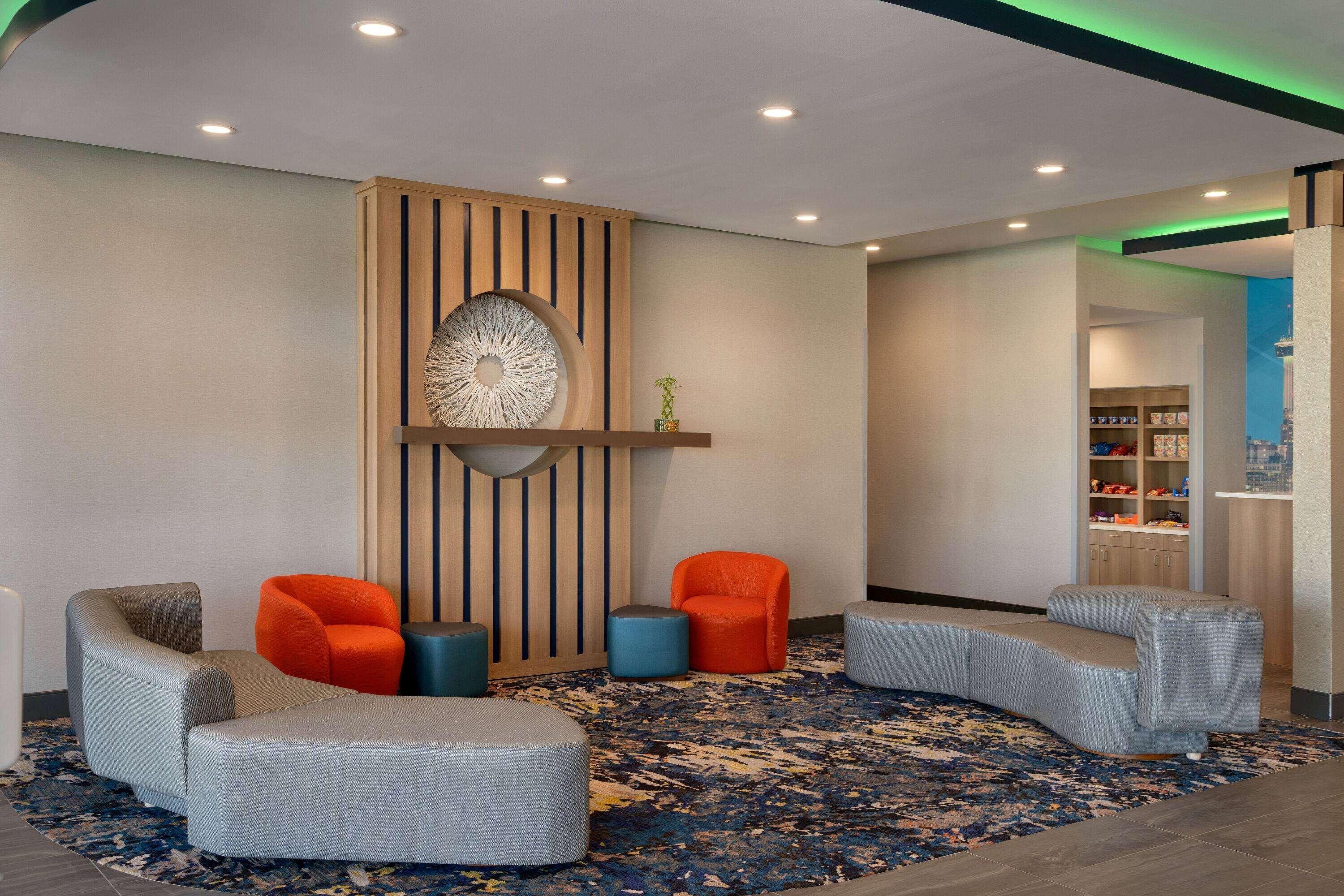 La Quinta Inn & Suites By Wyndham San Antonio Seaworld Lafb المظهر الخارجي الصورة
